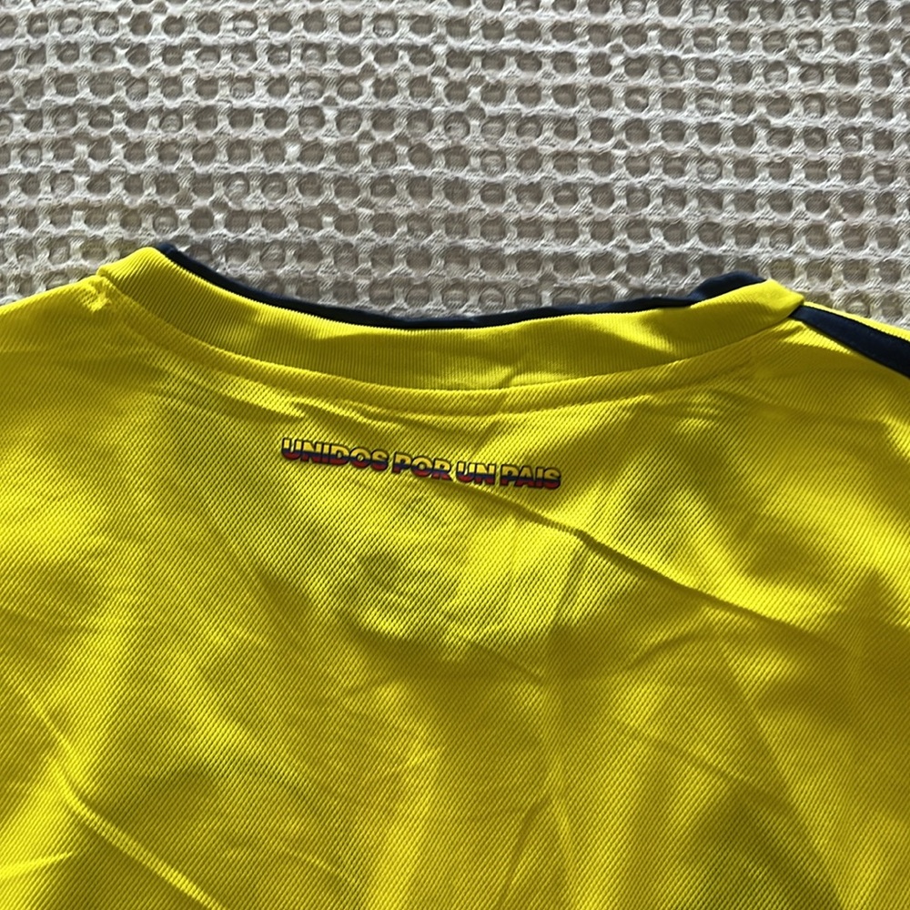 BNWT - FIFA World Cup - Colombia Home Football / Soccer Men’s Jersey - Adidas - Picture 7 of 7